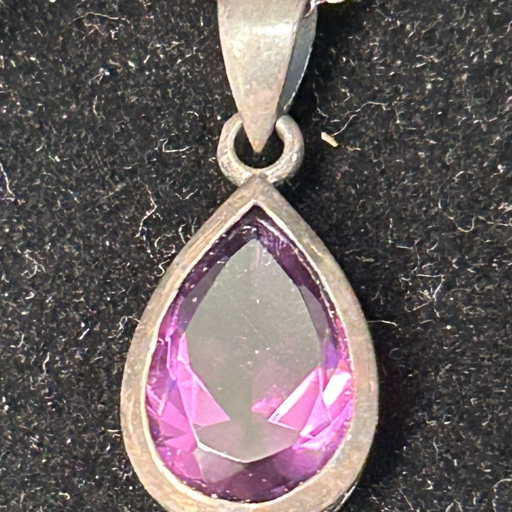 Coldwater Creek 16” necklace/purple pendant/earring set - Picture 5 of 6